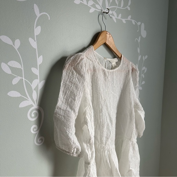 White H&M Puff Sleeve Blouse in size US M - Picture 2 of 7